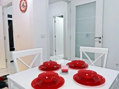 Izdavanje, jednosoban stan, 47m², Centar, Budva - image 6