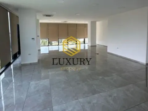 Izdavanje, poslovni prostor, 100m², Preko Morače, Podgorica - image 4