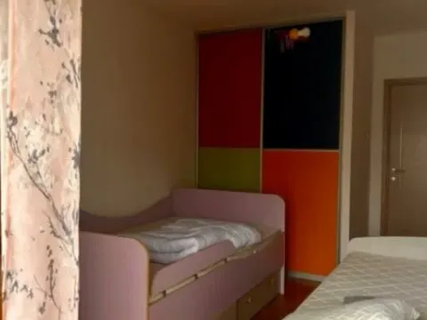 Izdavanje, dvosoban stan, 80m², Preko Morače, Podgorica - image 9