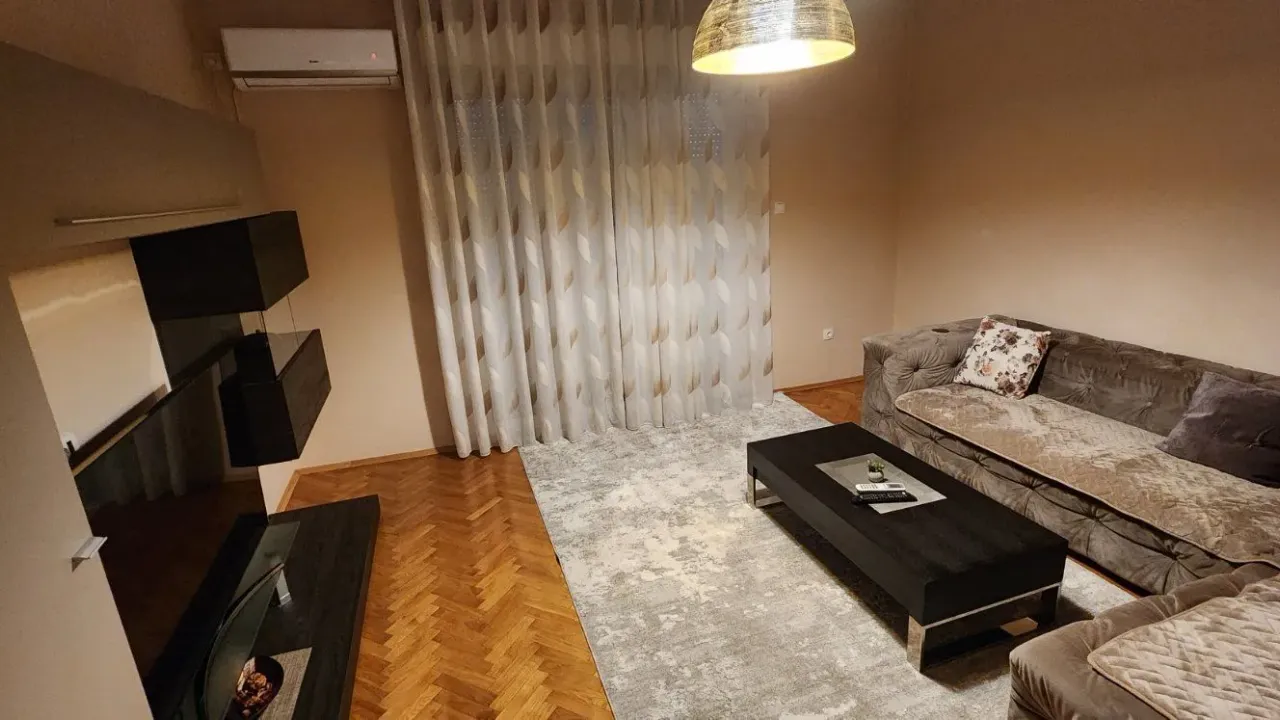 Rent, one bedroom apartment, 61m², Centar, Podgorica
