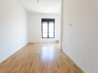 Prodaja, dvosoban stan, 75m², Pejton, Podgorica - image 4