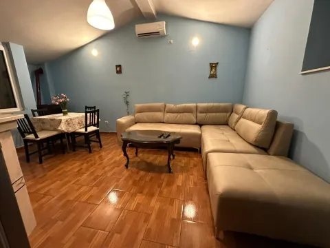 Rent, one bedroom apartment, 48m², Donja Lastva, Tivat - image 8