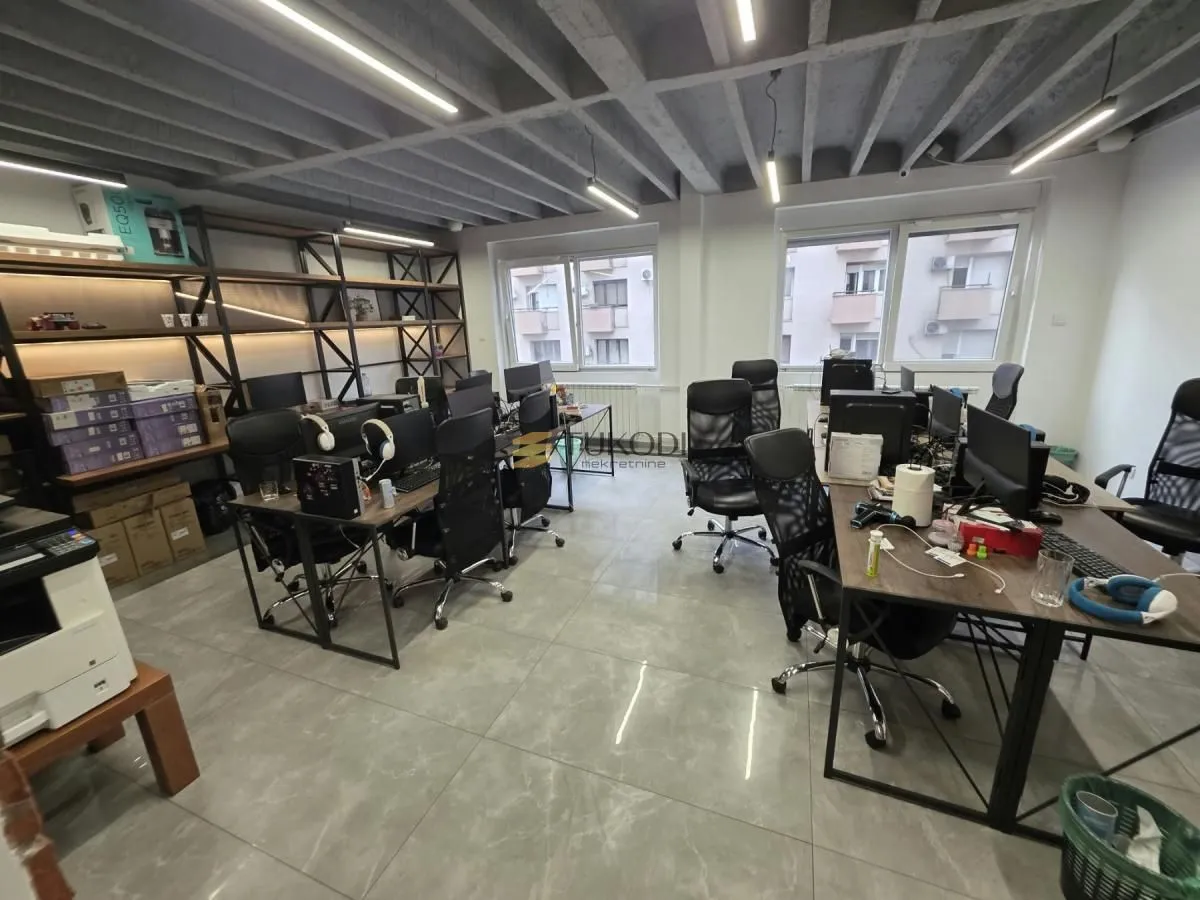 Rent, office space, 70m², Sarajevska, Beograd