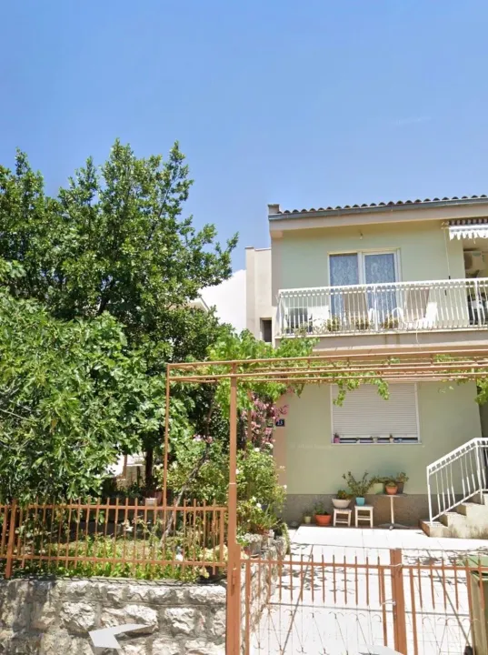 Prodaja, četvorosoban stan, 161m², Šušanj, Bar