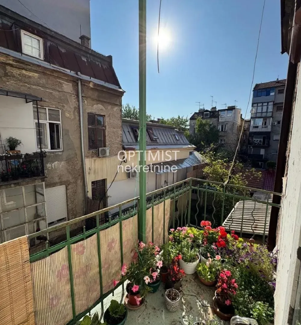 Sale, three bedroom apartment, 110m², Slavija, Vračar Sve Podlokacije