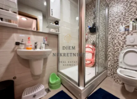 Izdavanje, dvosoban stan, 80m², City Kvart, Podgorica - image 9