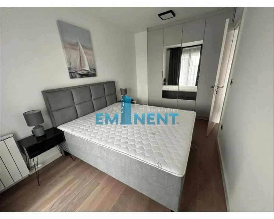 Rent, two bedroom apartment, 45m², Novi Beograd Blok 67, Novi Beograd Sve Podlokacije