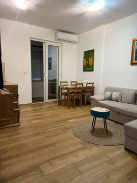 Rent, two bedroom apartment, 68m², Centar, Podgorica - image 7