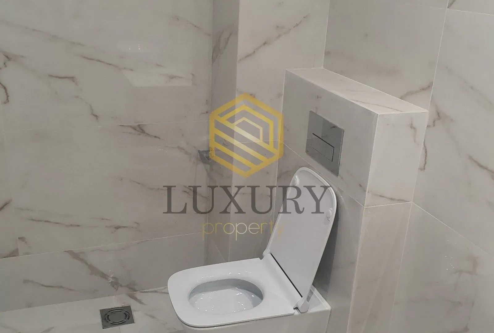 Rent, two bedroom apartment, 84m², Kod Capital Plaze, Podgorica