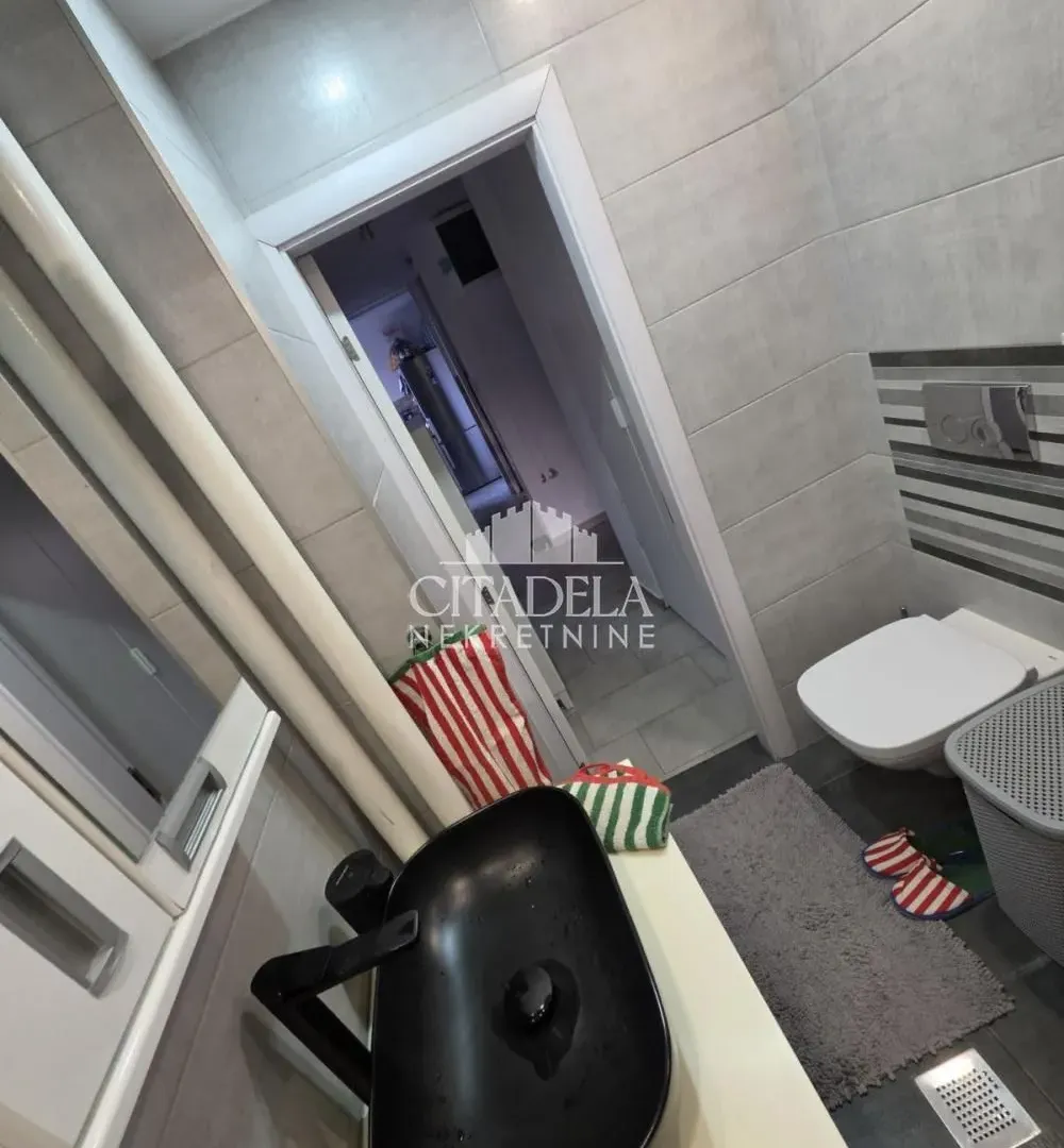 Prodaja, dvosoban stan, 62m², Čukarica, Beograd
