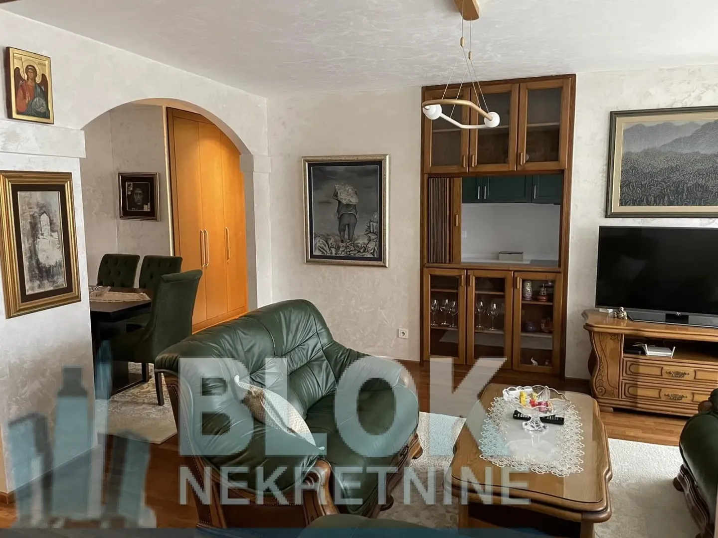 Izdavanje, dvosoban stan, 77m², Preko Morače, Podgorica