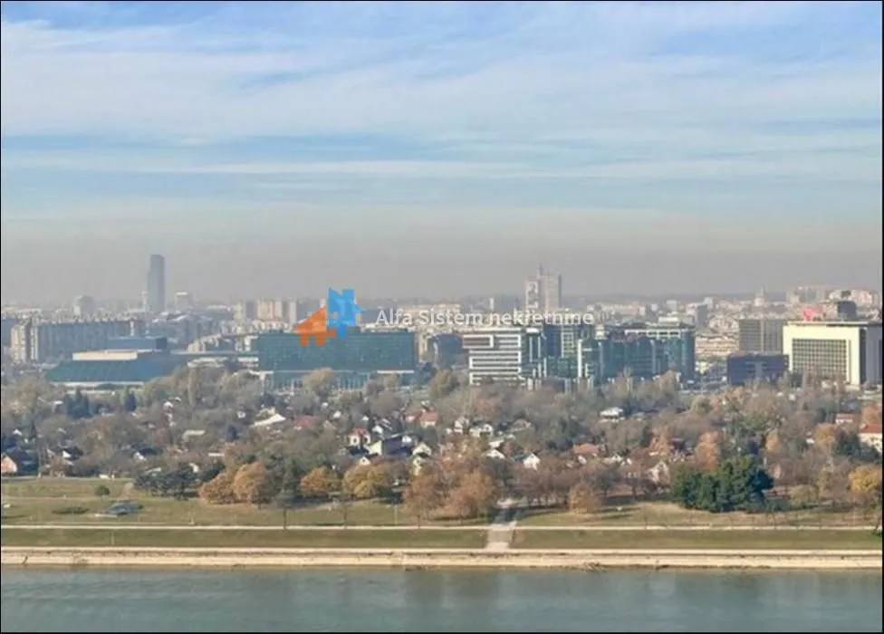Izdavanje, trosoban stan, 83m², Savski Venac, Beograd