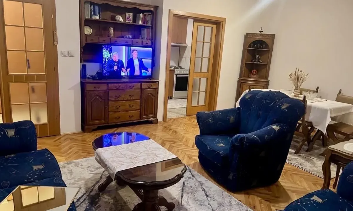 Rent, apartment, 56m², Stari Aerodrom, Podgorica