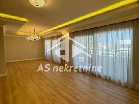 Izdavanje, stan, 215m², Savski Venac, Beograd - image 3