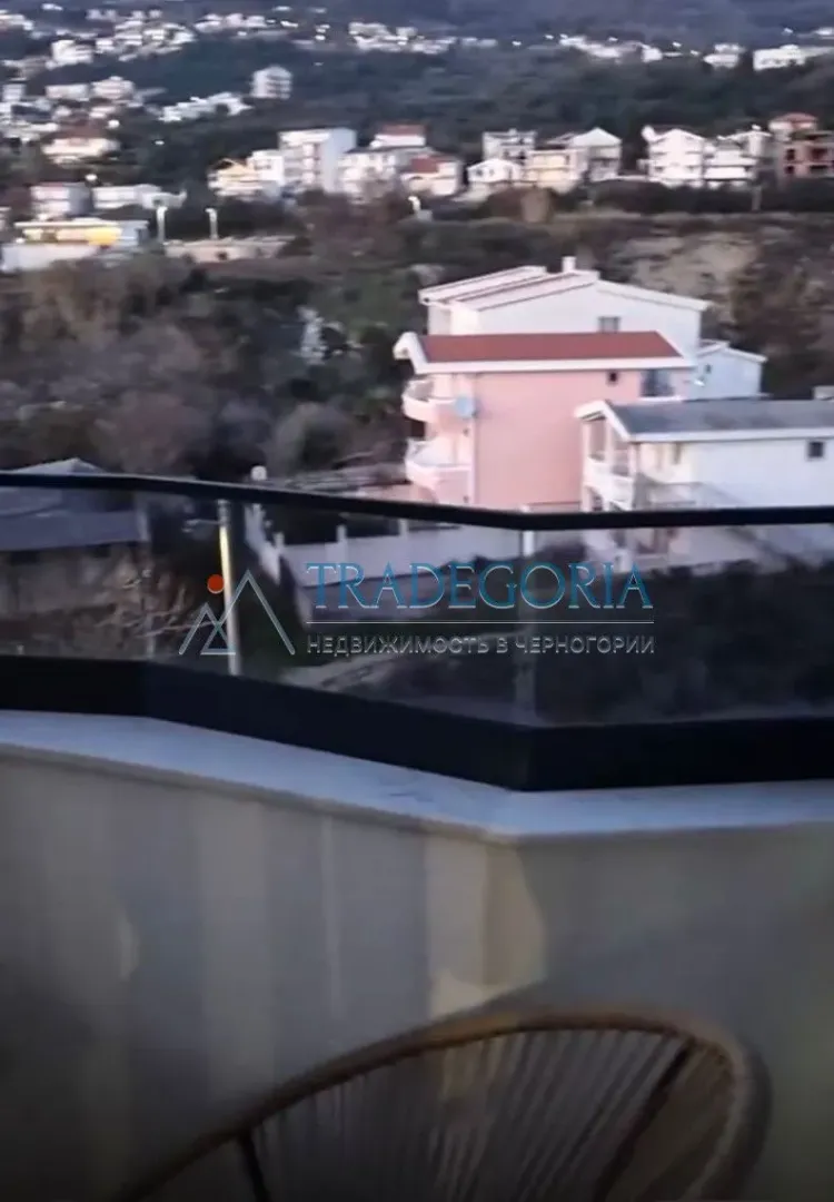 Prodaja, jednosoban stan, 45m², Dobra Voda, Bar