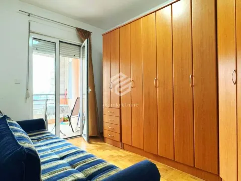 Izdavanje, jednosoban stan, 43m², Stari Aerodrom, Podgorica - image 6