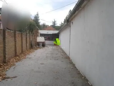 Rent, office space, 270m², Medijana, Niš