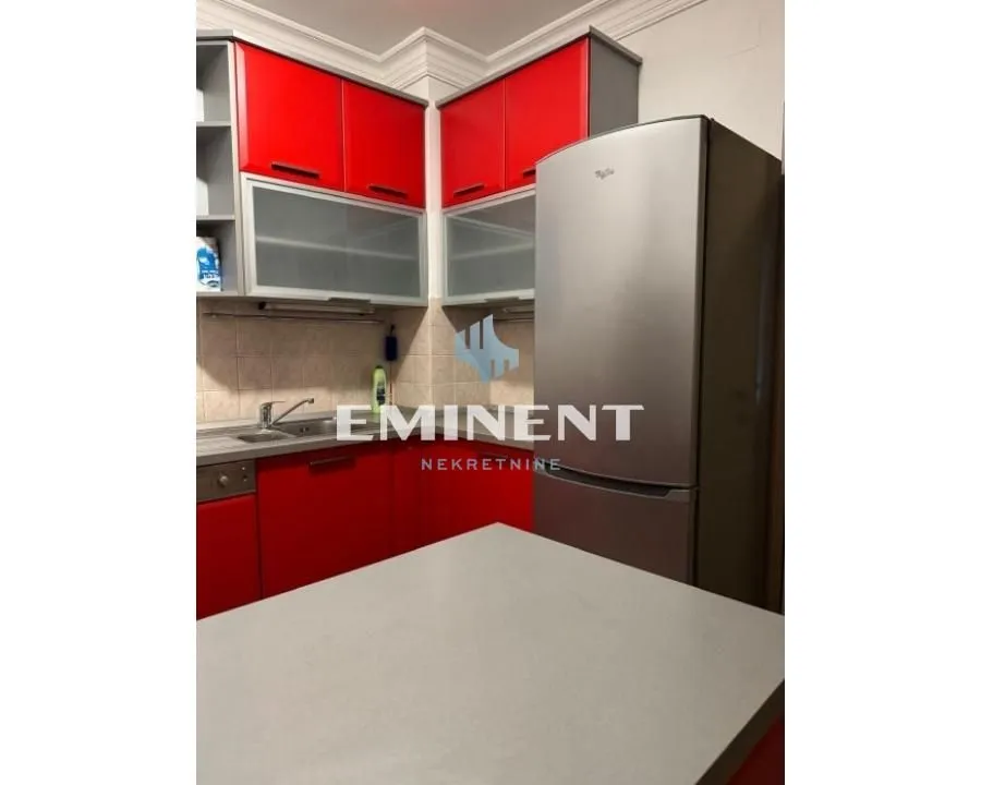 Rent, three bedroom apartment, 90m², Crveni Krst, Beograd