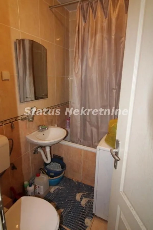 Prodaja, trosoban stan, 54m², Nova Detelinara, Novi Sad Sve Podlokacije