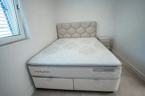 Prodaja, jednosoban stan, 45m², Sveti Stefan, Budva - image 2