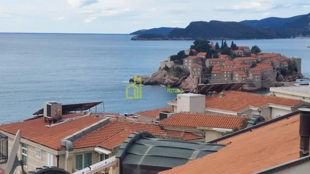 Prodaja, dvosoban stan, 67m², Sveti Stefan, Budva