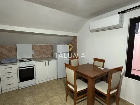 Izdavanje, jednosoban stan, 37m², Tološi, Podgorica - image 9