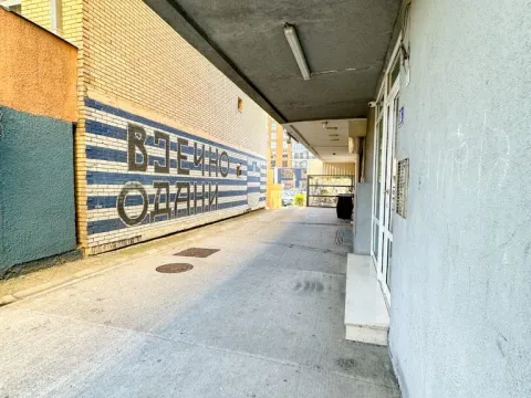 Rent, office space, 100m², Stari Aerodrom, Podgorica - image 7