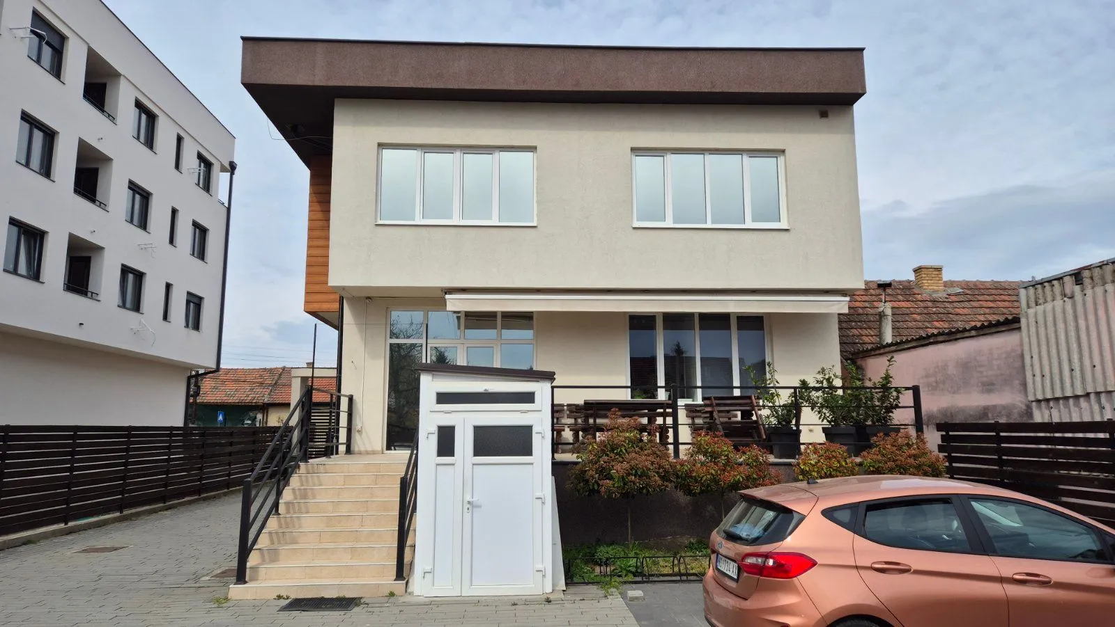 Sale, office space, 464m², Telep, Novi Sad Sve Podlokacije