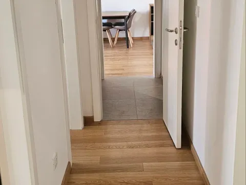 Rent, two bedroom apartment, 76m², Zabjelo, Podgorica - image 2