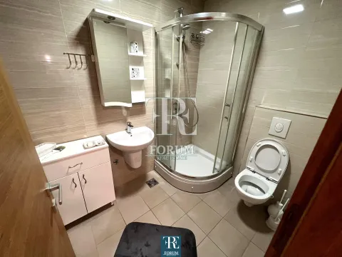 Sale, two bedroom apartment, 64m², City Kvart, Podgorica - image 9