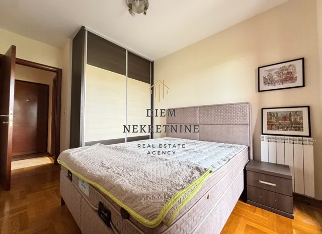Izdavanje, jednosoban stan, 48m², Preko Morače, Podgorica