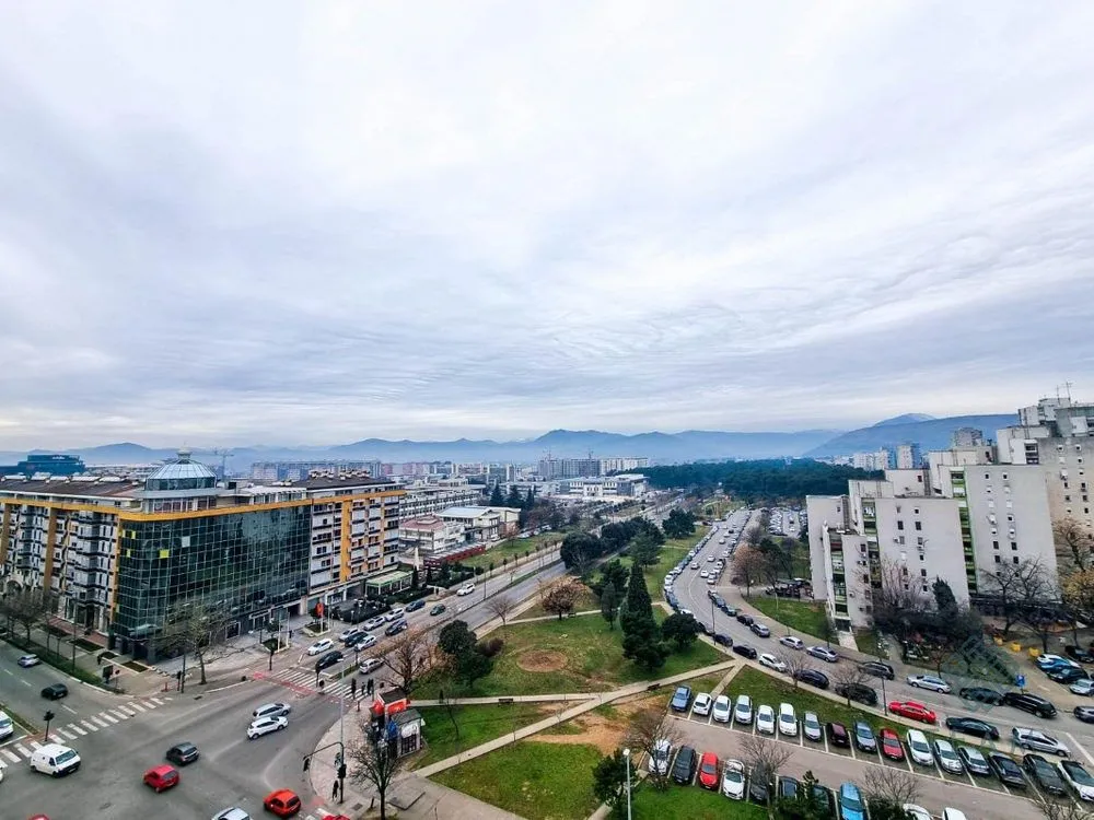 Rent, office space, 445m², Preko Morače, Podgorica