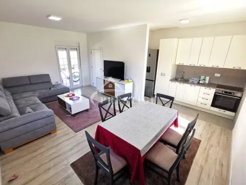 Sale, house, 74m², Tološi, Podgorica - image 7