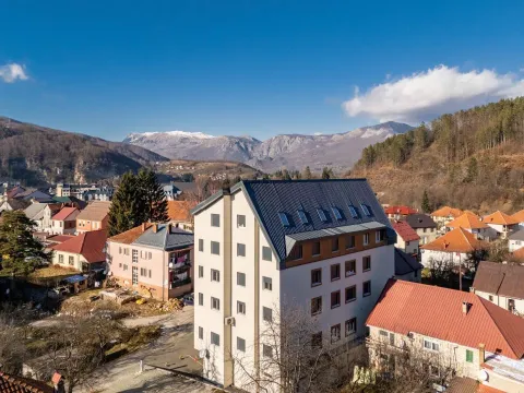 Sale, two bedroom apartment, 60m², Kolašin, Crna Gora - image 23