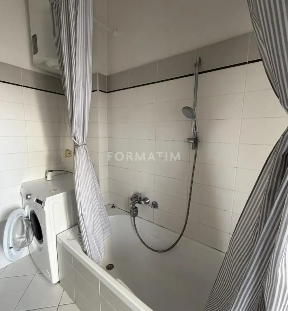 Sale, two bedroom apartment, 71m², Savski Venac, Beograd