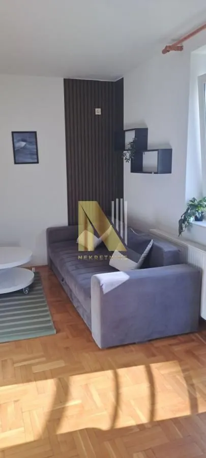 Izdavanje, garsonjera, 24m², Grbavica, Novi Sad Sve Podlokacije