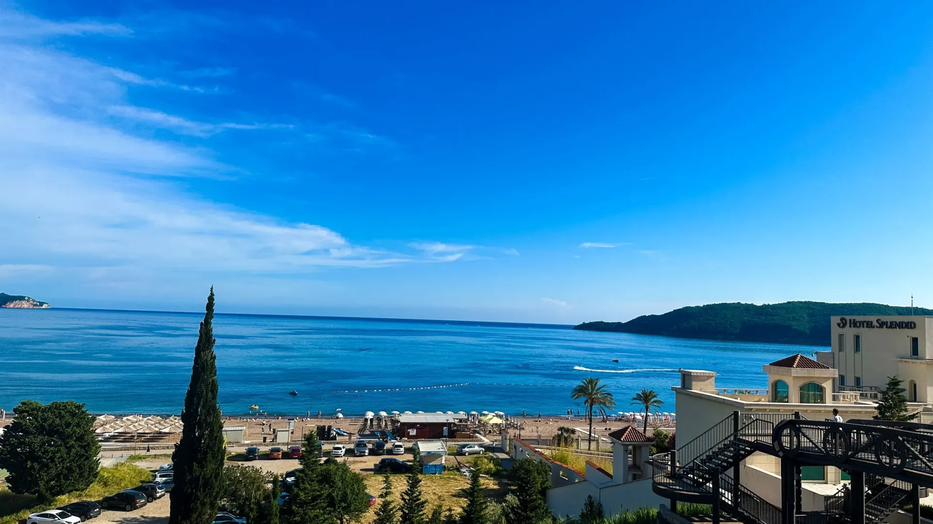 Rent, two bedroom apartment, 58m², Bečići, Budva