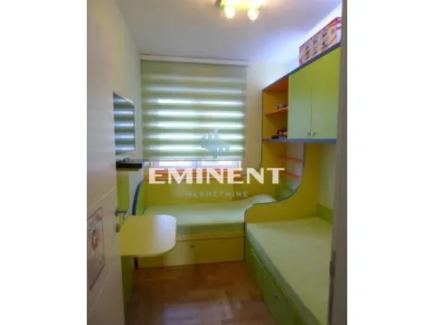 Izdavanje, trosoban stan, 70m², Uciteljsko Naselje, Zvezdara Sve Podlokacije - image 8