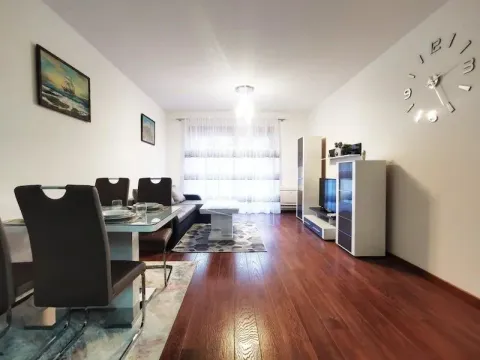 Rent, apartment, 77m², Master Kvart, Podgorica - image 4