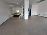 Izdavanje, poslovni prostor, 92m², Batajnica, Beograd - image 5