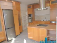 Izdavanje, stan, 203m², Vračar Hram, Vračar Sve Podlokacije - image 5