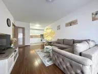 Izdavanje, dvosoban stan, 75m², Master Kvart, Podgorica - image 2