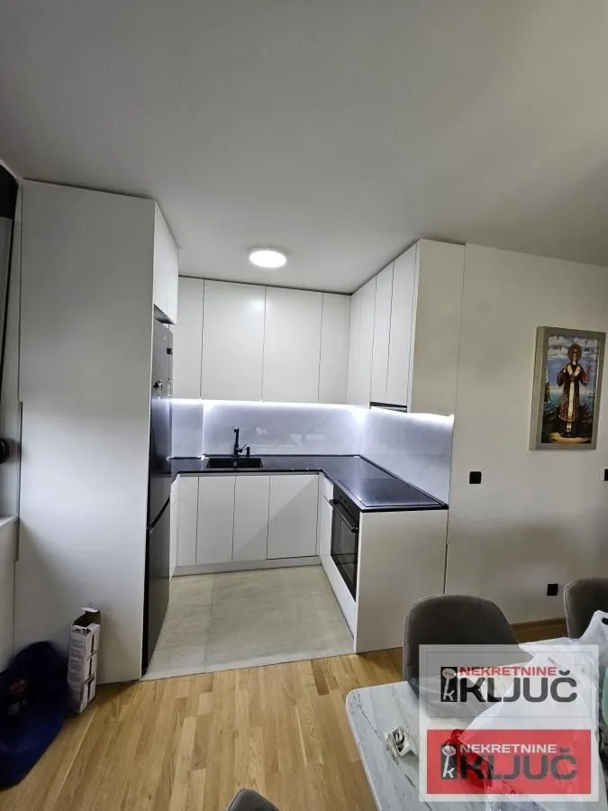 Prodaja, trosoban stan, 87m², Telep, Novi Sad Sve Podlokacije