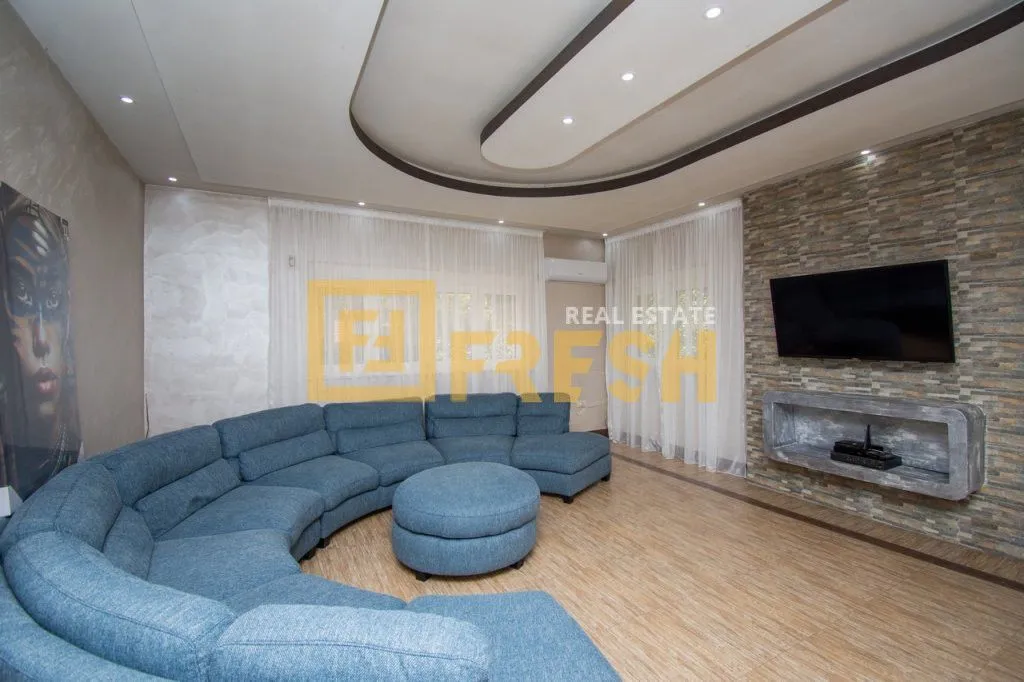 Rent, house, 330m², Zeta, Podgorica