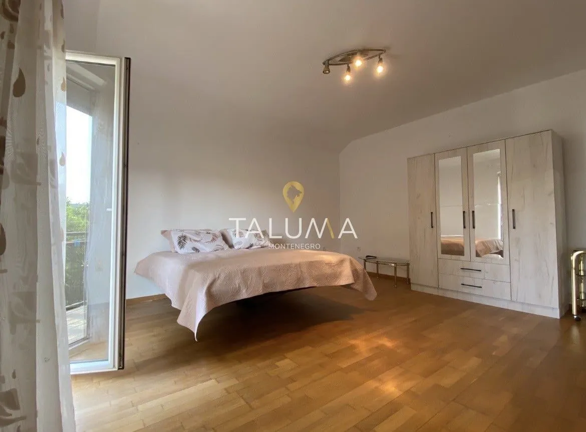 Izdavanje, dvosoban stan, 67m², Zagorič, Podgorica