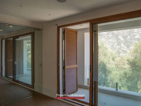 Prodaja, kuća, 585m², Stoliv, Kotor - image 14