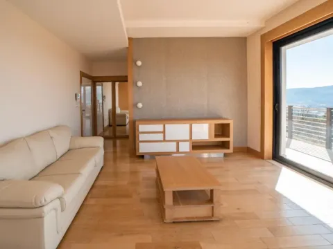 Rent, house, 300m², Dub, Kotor - image 26