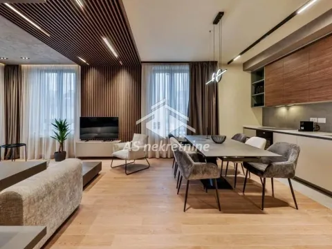 Izdavanje, trosoban stan, 89m², Savski Venac, Beograd - image 9