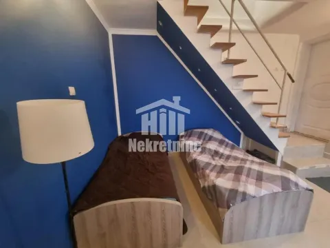 Sale, three bedroom apartment, 66m², Zemun Kalvarija, Zemun Sve Podlokacije - image 8