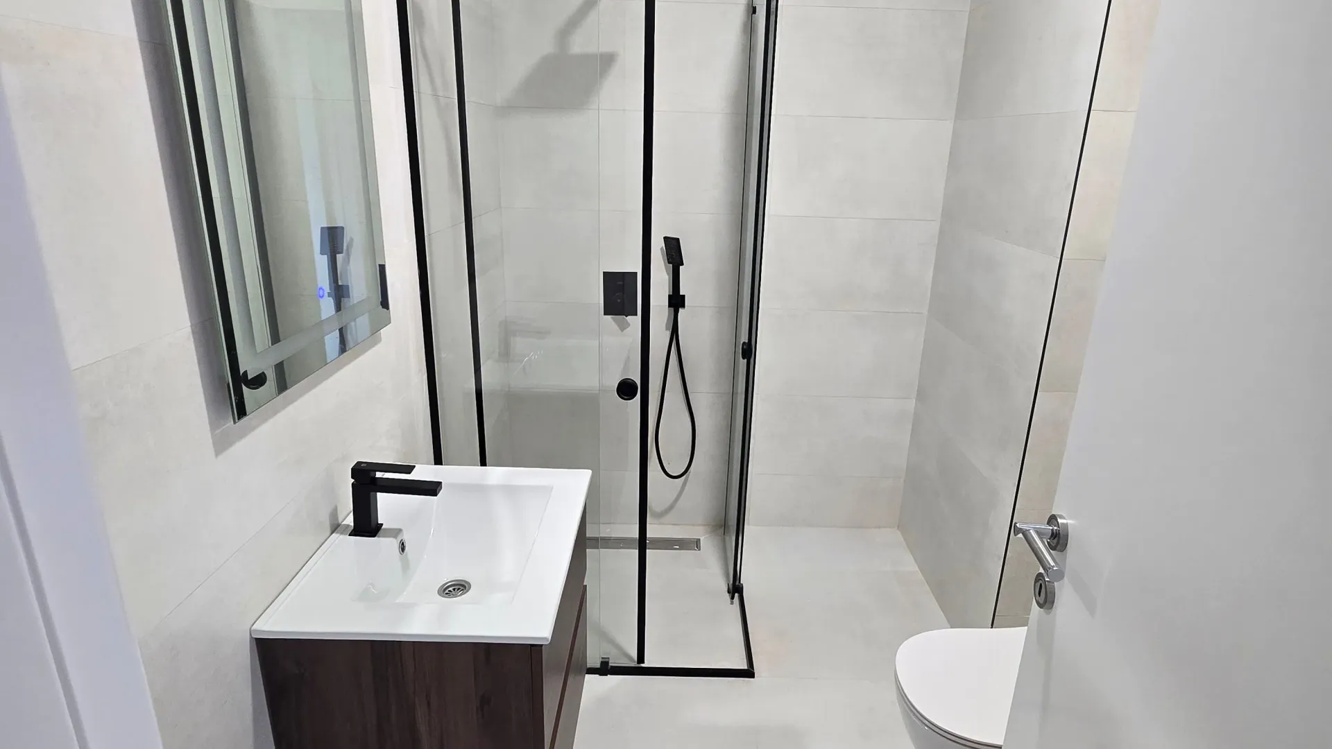 Sale, one bedroom apartment, 43m², Bečići, Budva